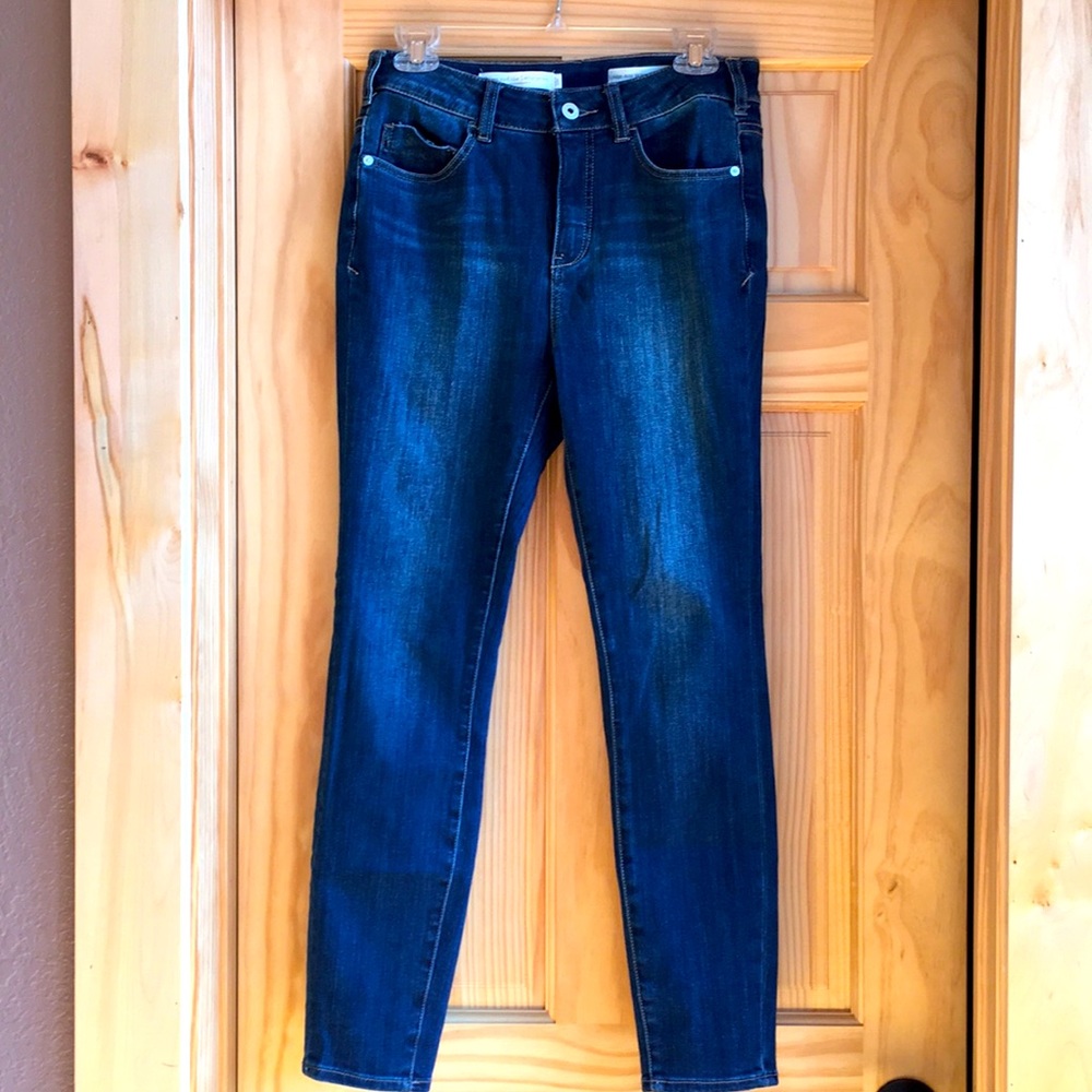 Anthropologie high rise skinny jeans size 28